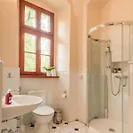 Zamek 3*