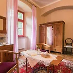 Apartahotel Zamek Dobroszyce