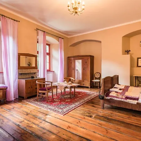 Zamek Dobroszyce