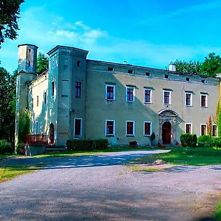 Aparthotel Zamek Dobroszyce