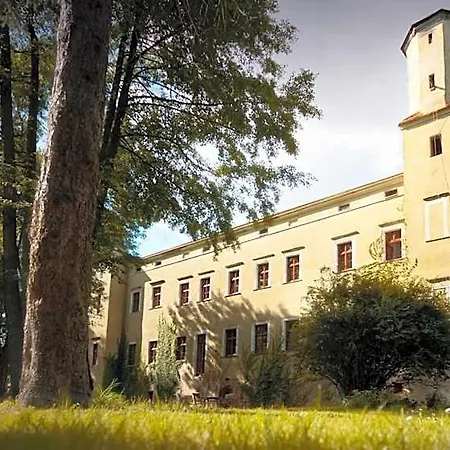Zamek Aparthotel