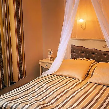 Aparthotel Zamek 3*