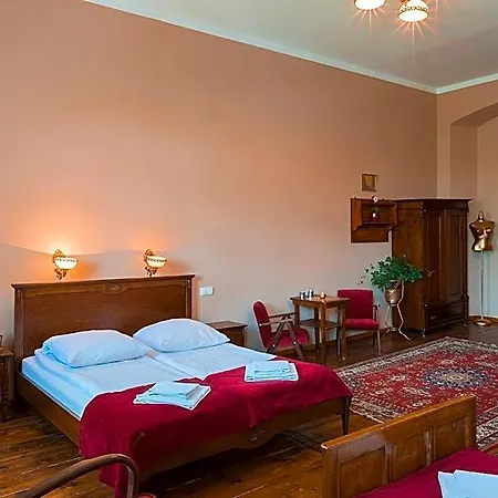Aparthotel Zamek 3*