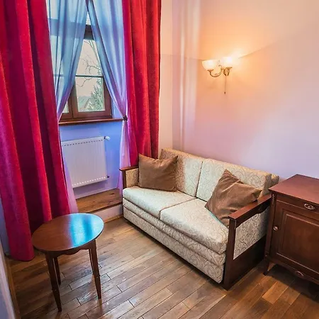 Aparthotel Zamek Dobroszyce