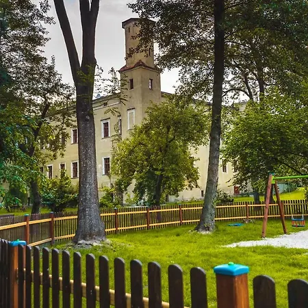 Lägenhetshotell Zamek 3*