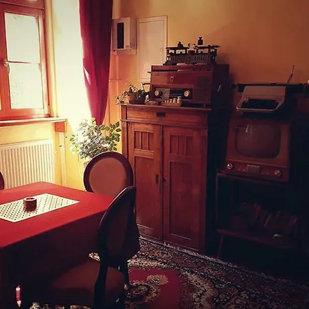 Zamek Lägenhetshotell 3*