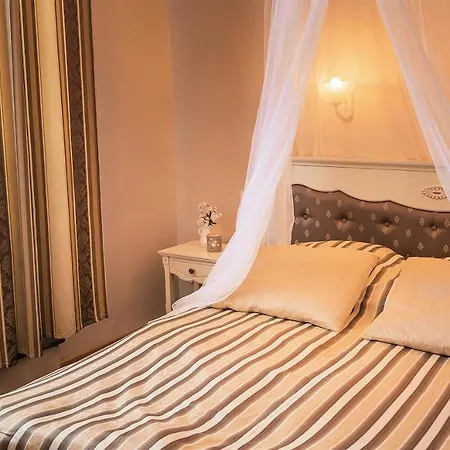 Zamek Lägenhetshotell 3*