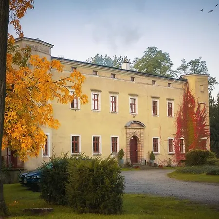 Lägenhetshotell Zamek Dobroszyce