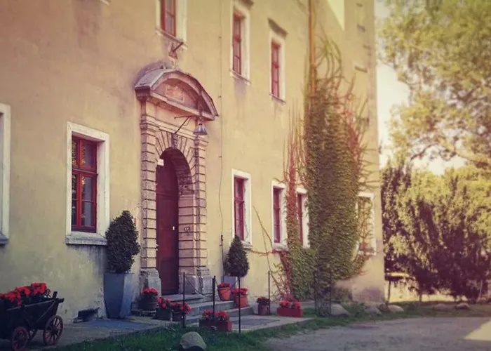 Aparthotel Zamek Dobroszyce